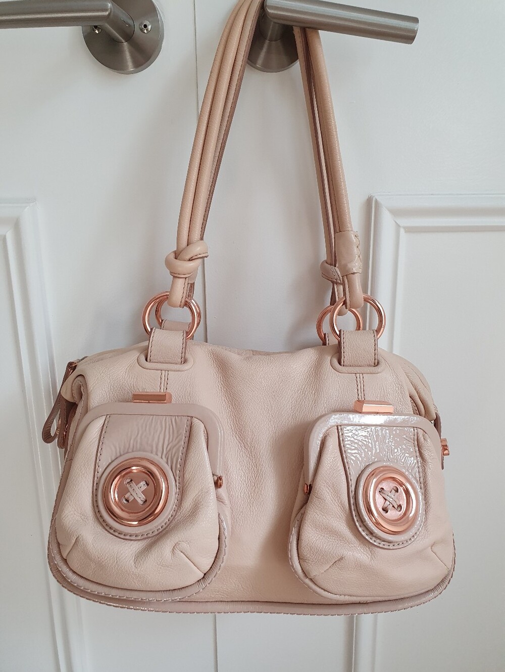 Mimco leather rose-gold accent handbag - Picture 2 of 11
